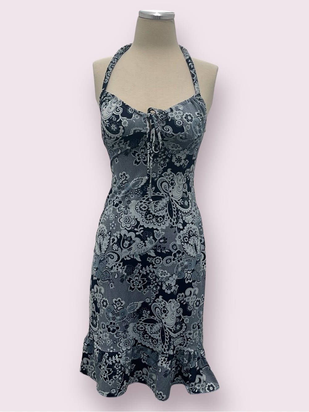 Forever 21 blue paisley halter neck dress with ruffle hem